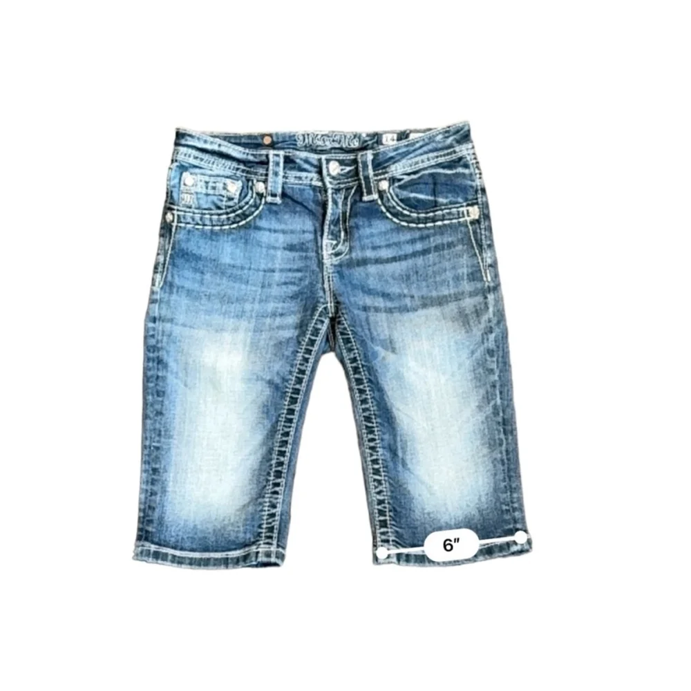 Miss Me Jeans Girls Dark Wash Embellished Faded Bermuda Denim Shorts Siz…​ - Picture 2 of 7